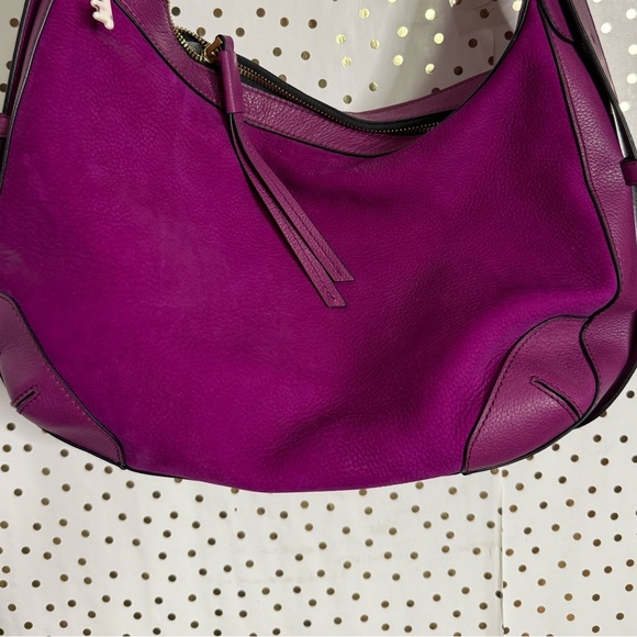 Fossil Hannah Hobo Magenta NWT - Picture 9 of 9